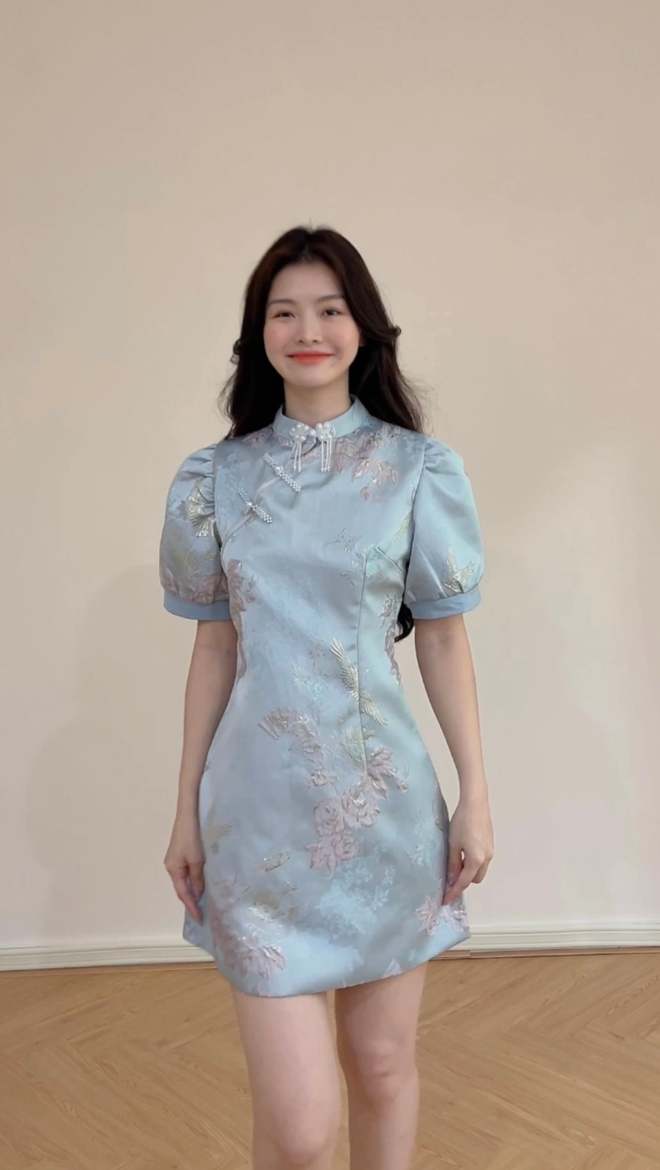 FLORAL EMBROIDERY BLUE CHEONGSAM