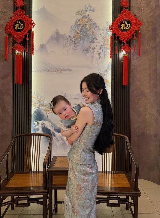 TWO-PIECE BLUE EMBROIDERED CHEONGSAM