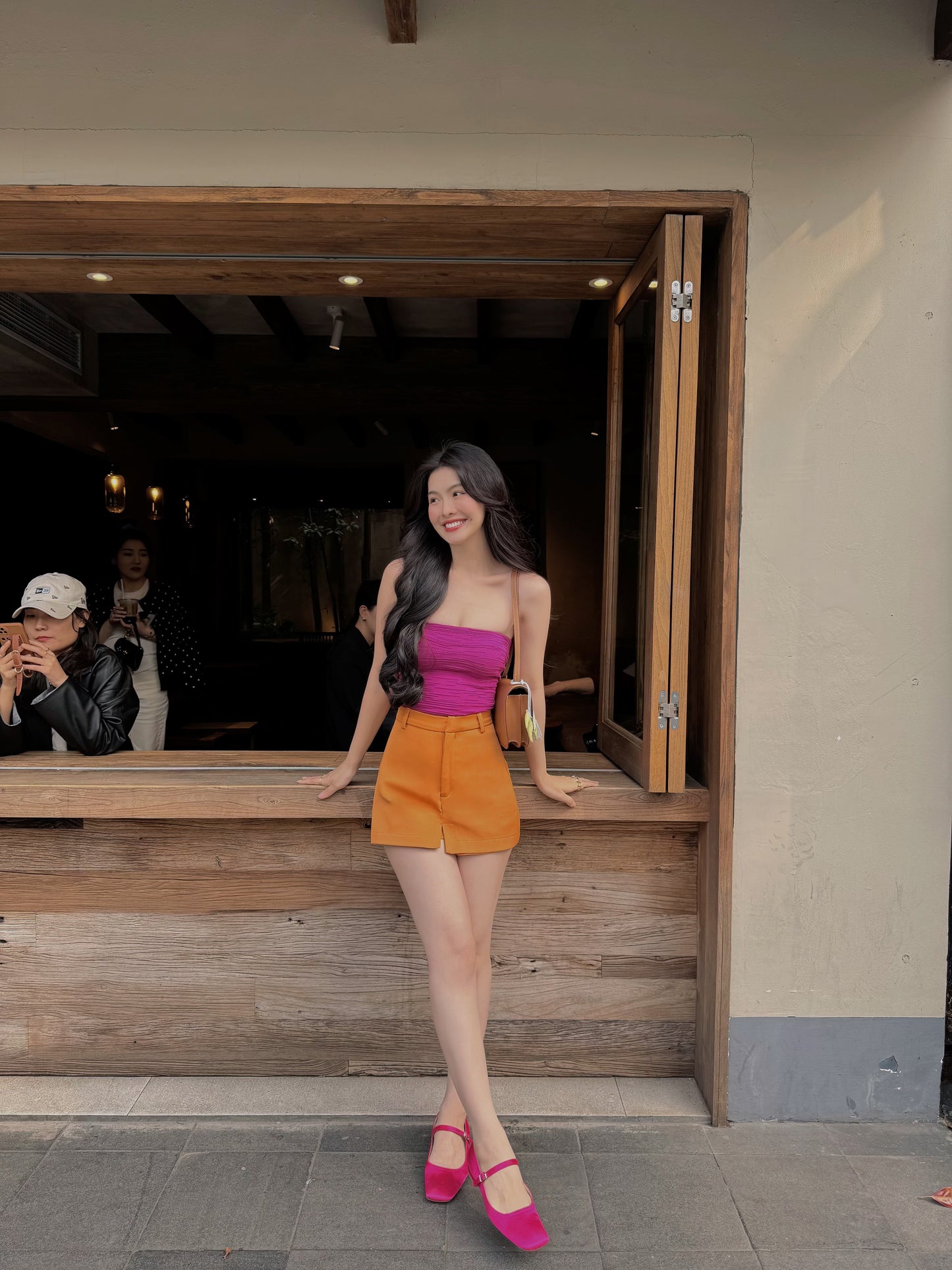 VIOLET RED TUBE TOP