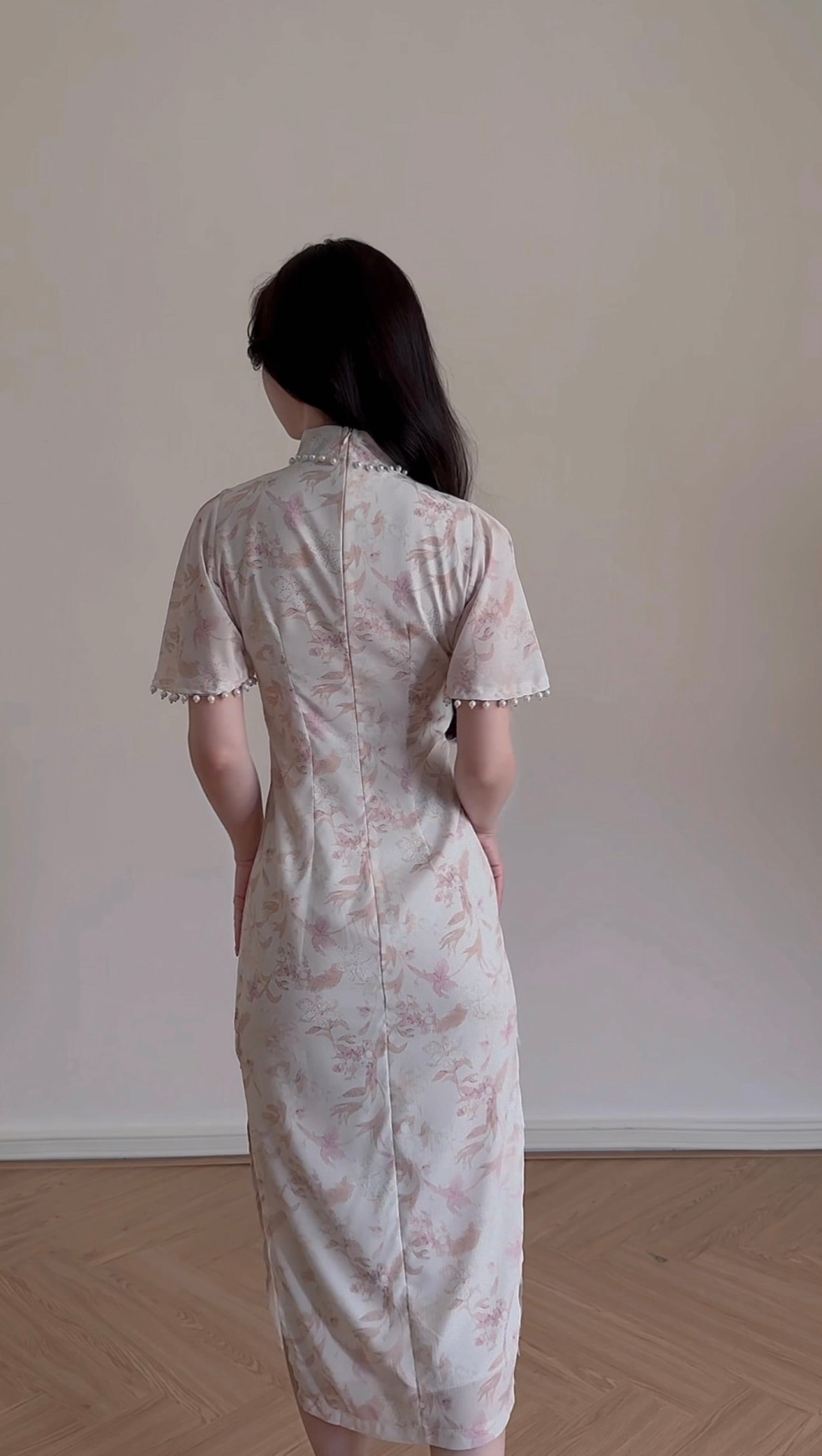 ELEGANT SHANGHAI CHEONGSAM