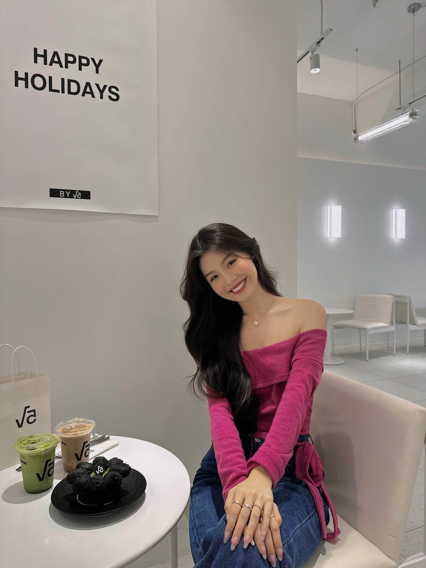 OFF-SHOULDER ROSE RED TOP