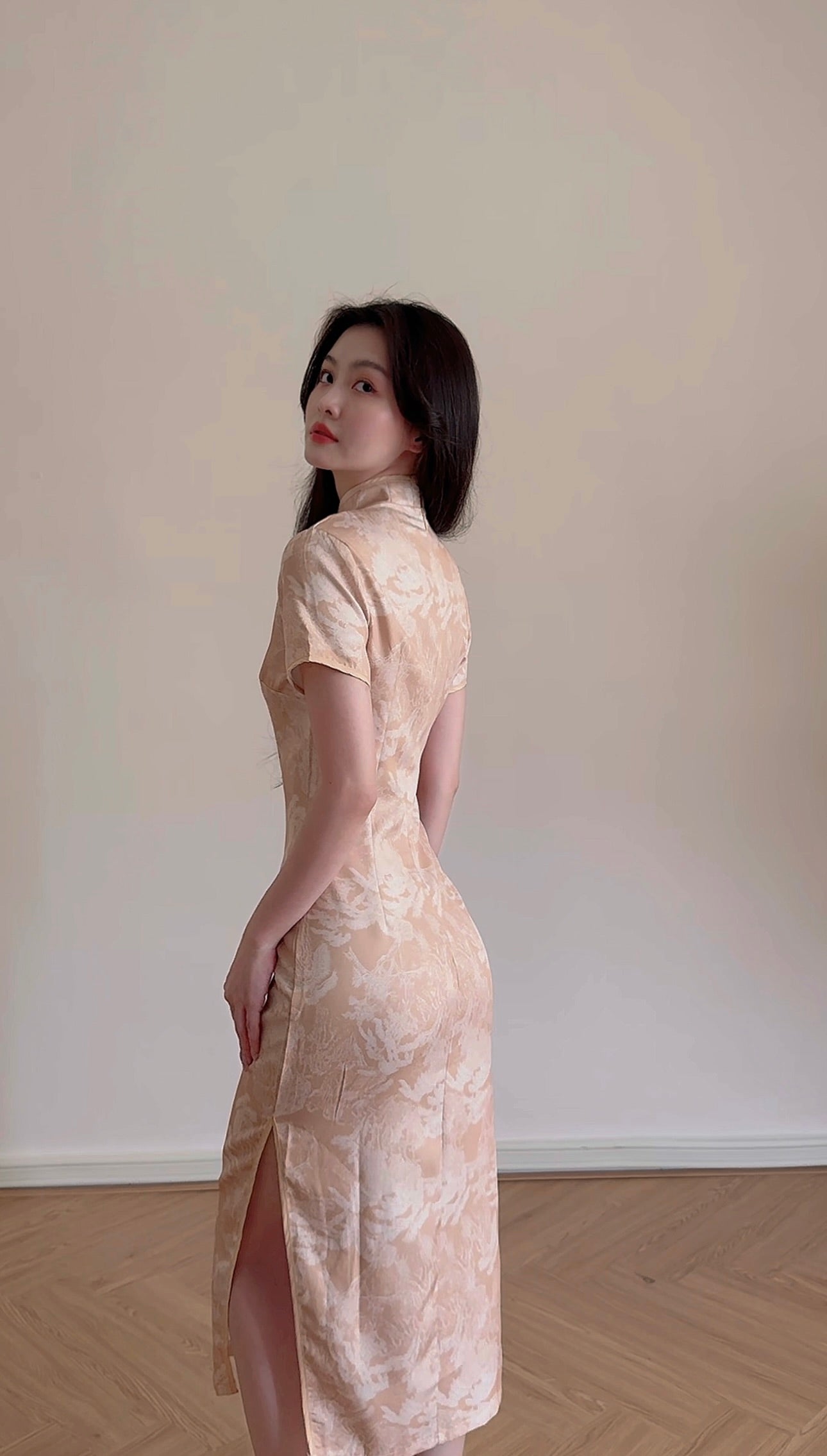 SATIN SIDE SLIT CHEONGSAM