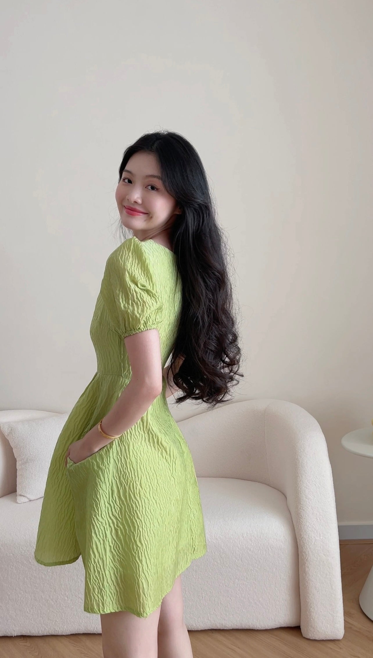 PUFF SLEEVES DRESS