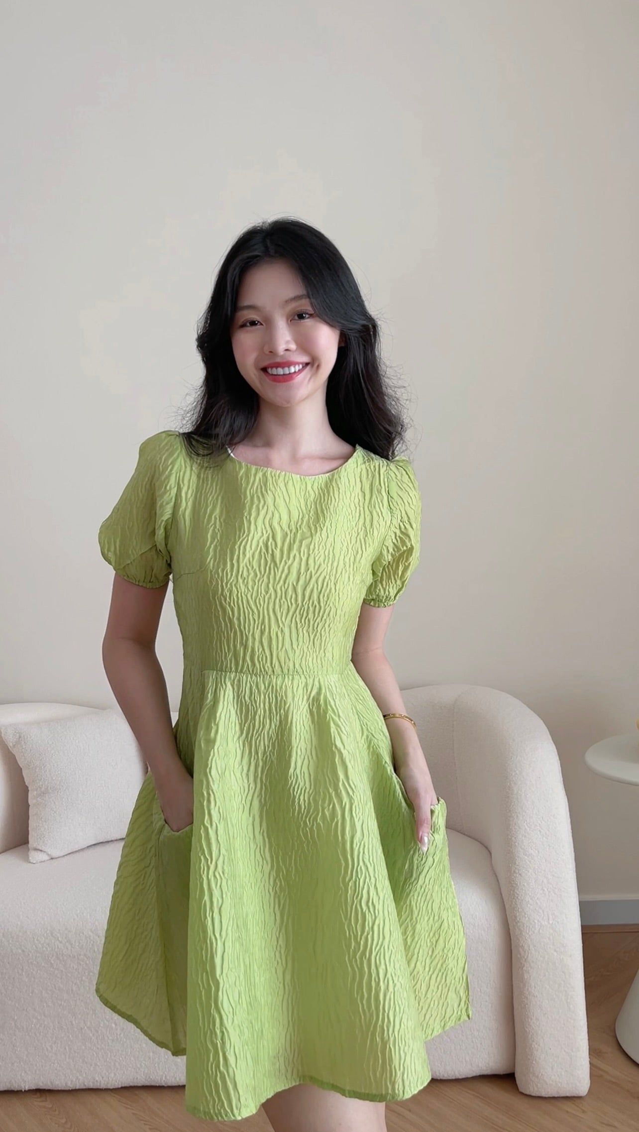 PUFF SLEEVES DRESS