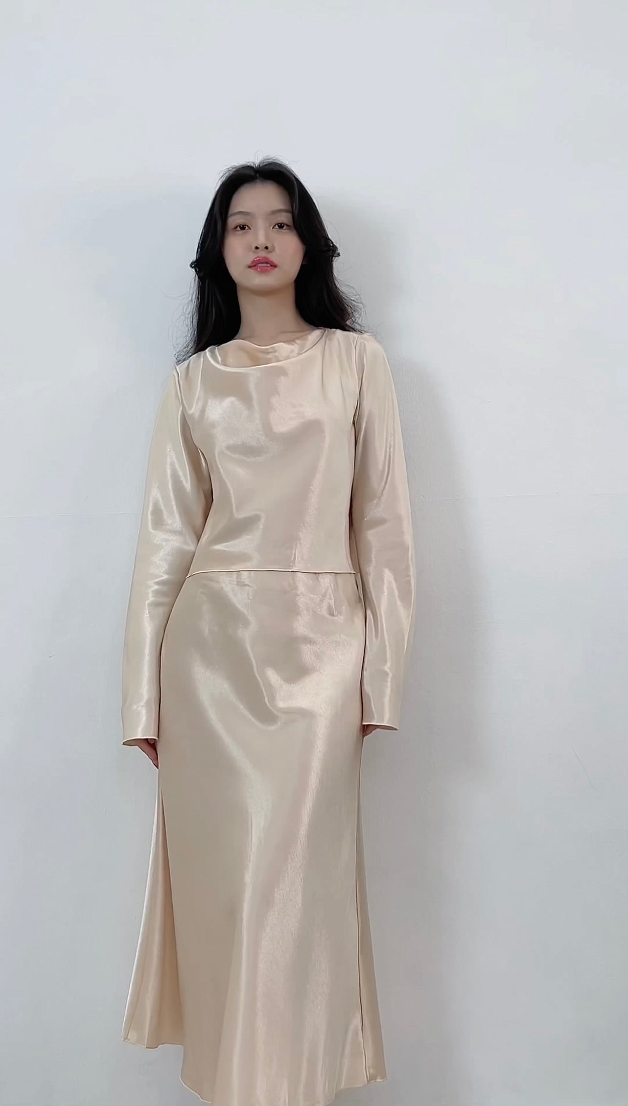CREAM/BEIGE SATIN TOP&SKIRT TWO PIECE SETS