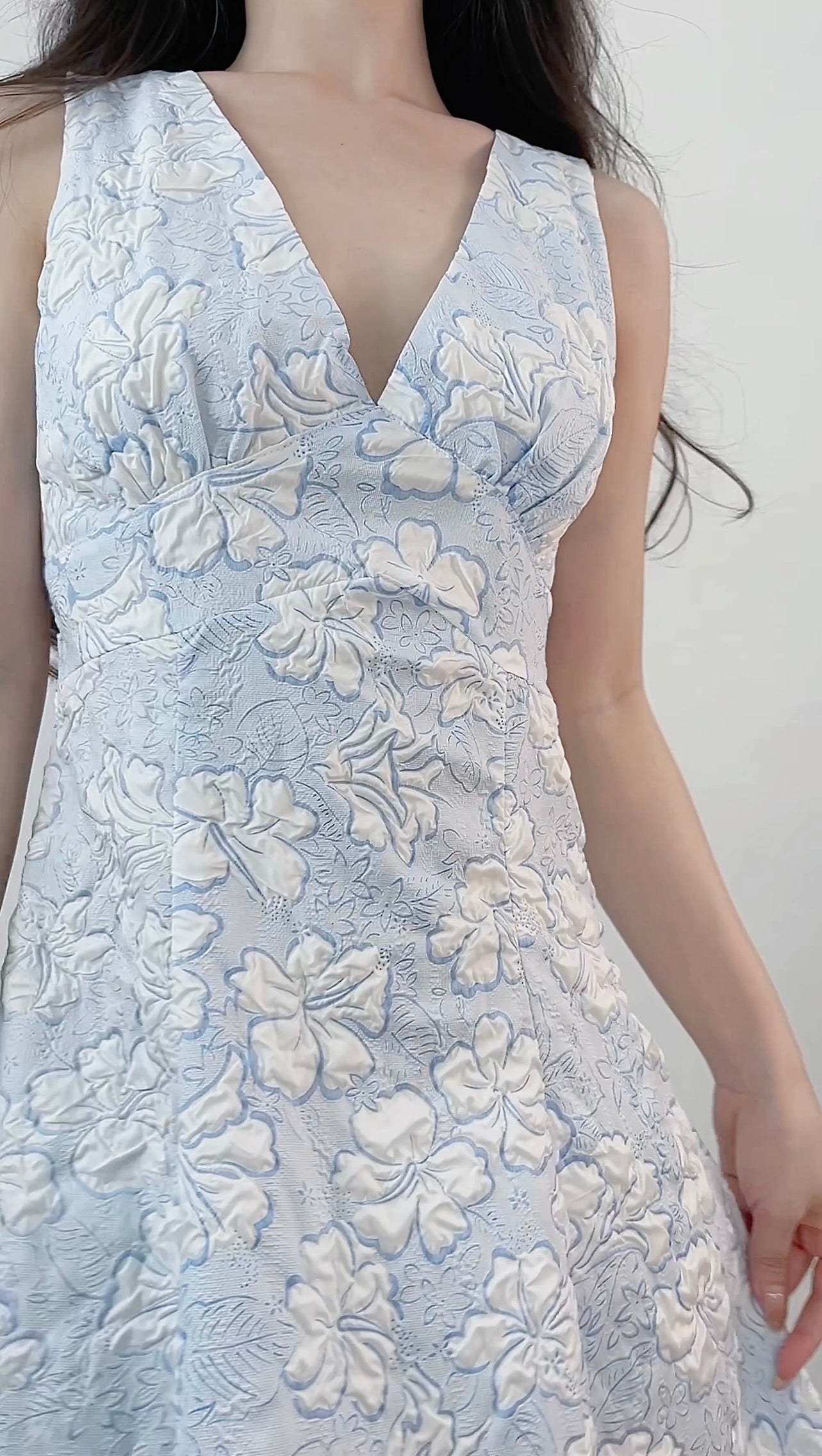 FLORAL PRINTED MIDI DRESS