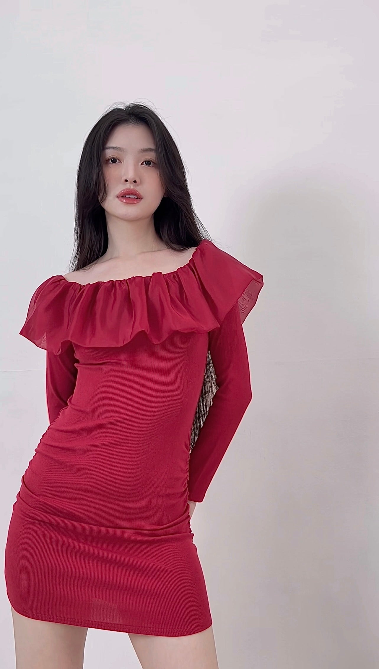 LONG SLEEVES BODY-CON MINI DRESS