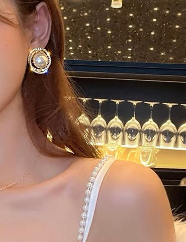THREE TYPES SPARKLY DIAMOND EARRINGS