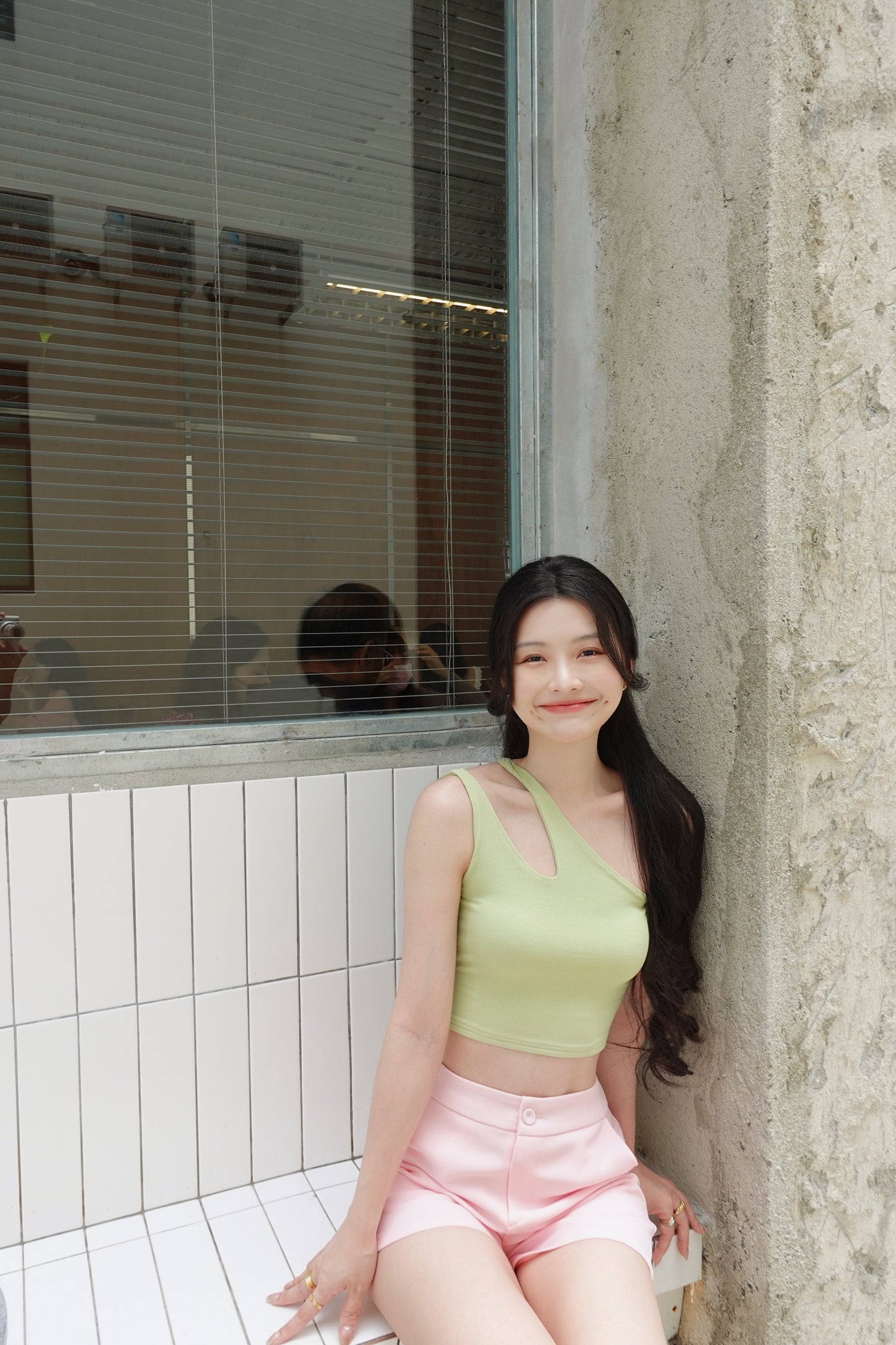 ONE SHOULDER TOP
