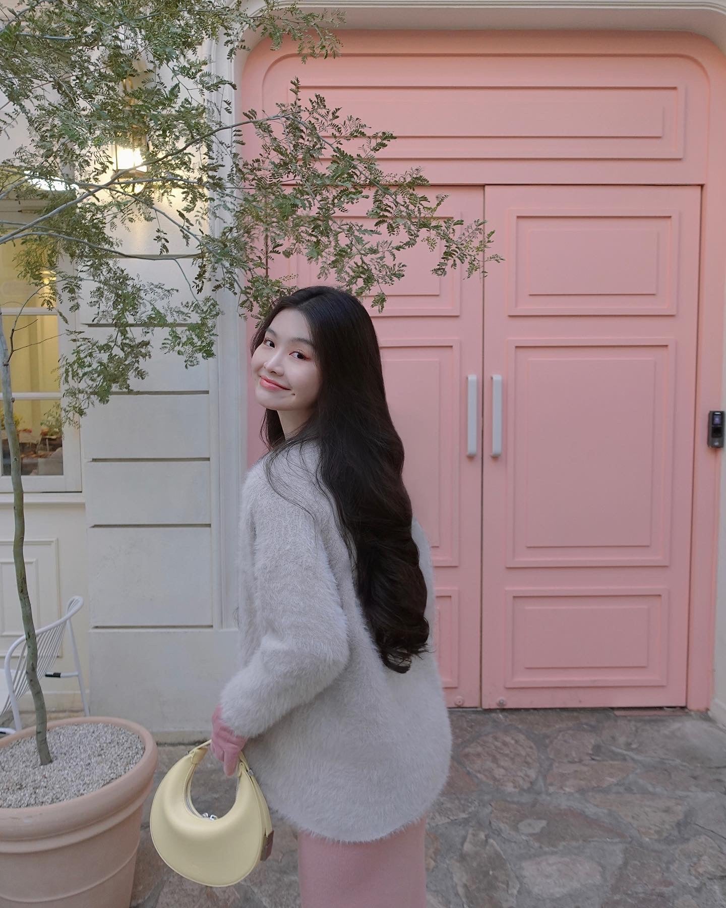 OATMEAL FLUFFY CARDIGAN