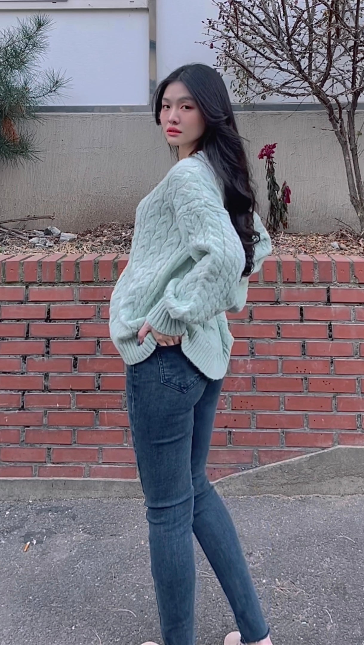 MINT GREEN TWIST KNIT SWEATER