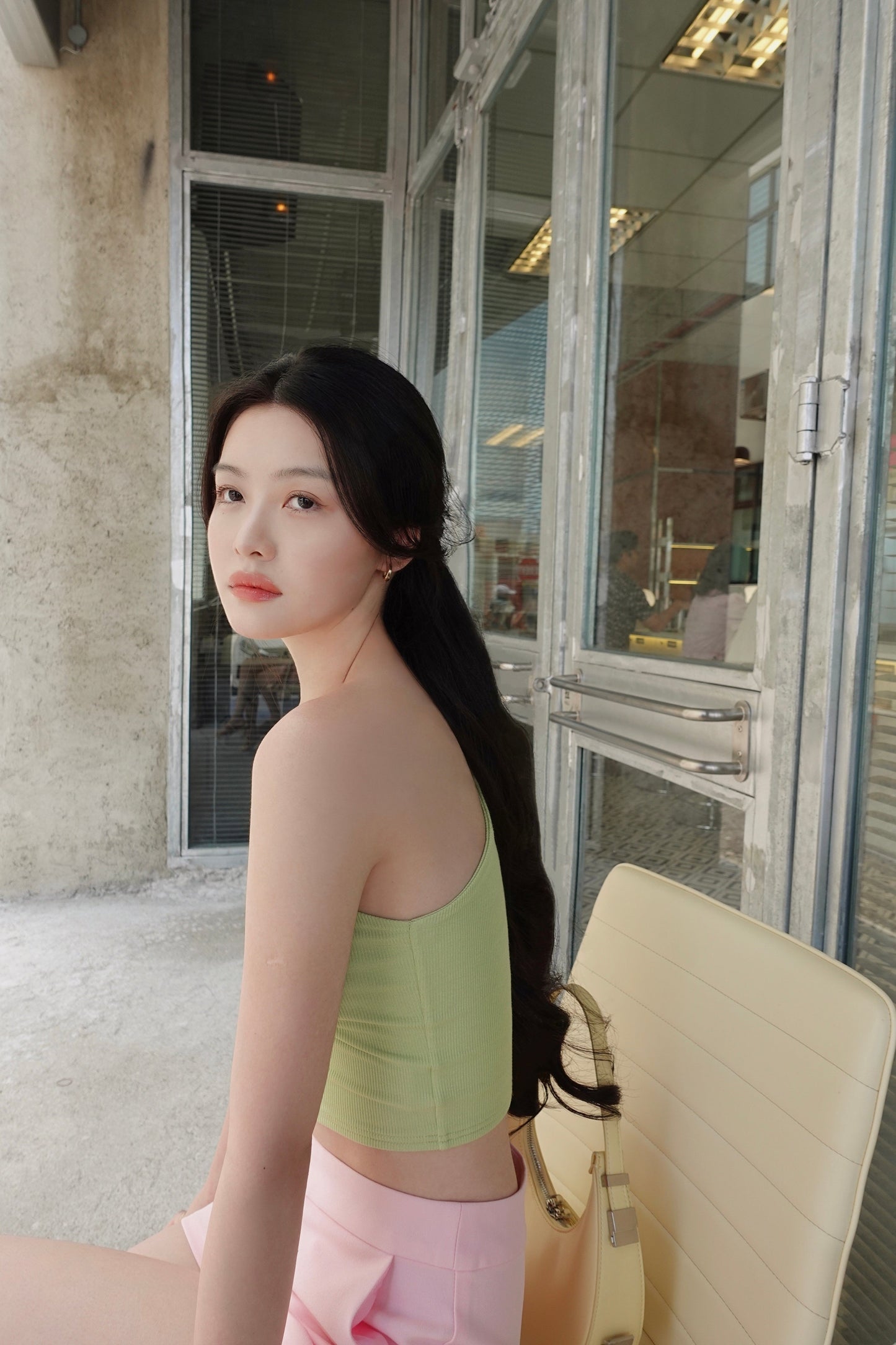 ONE SHOULDER TOP