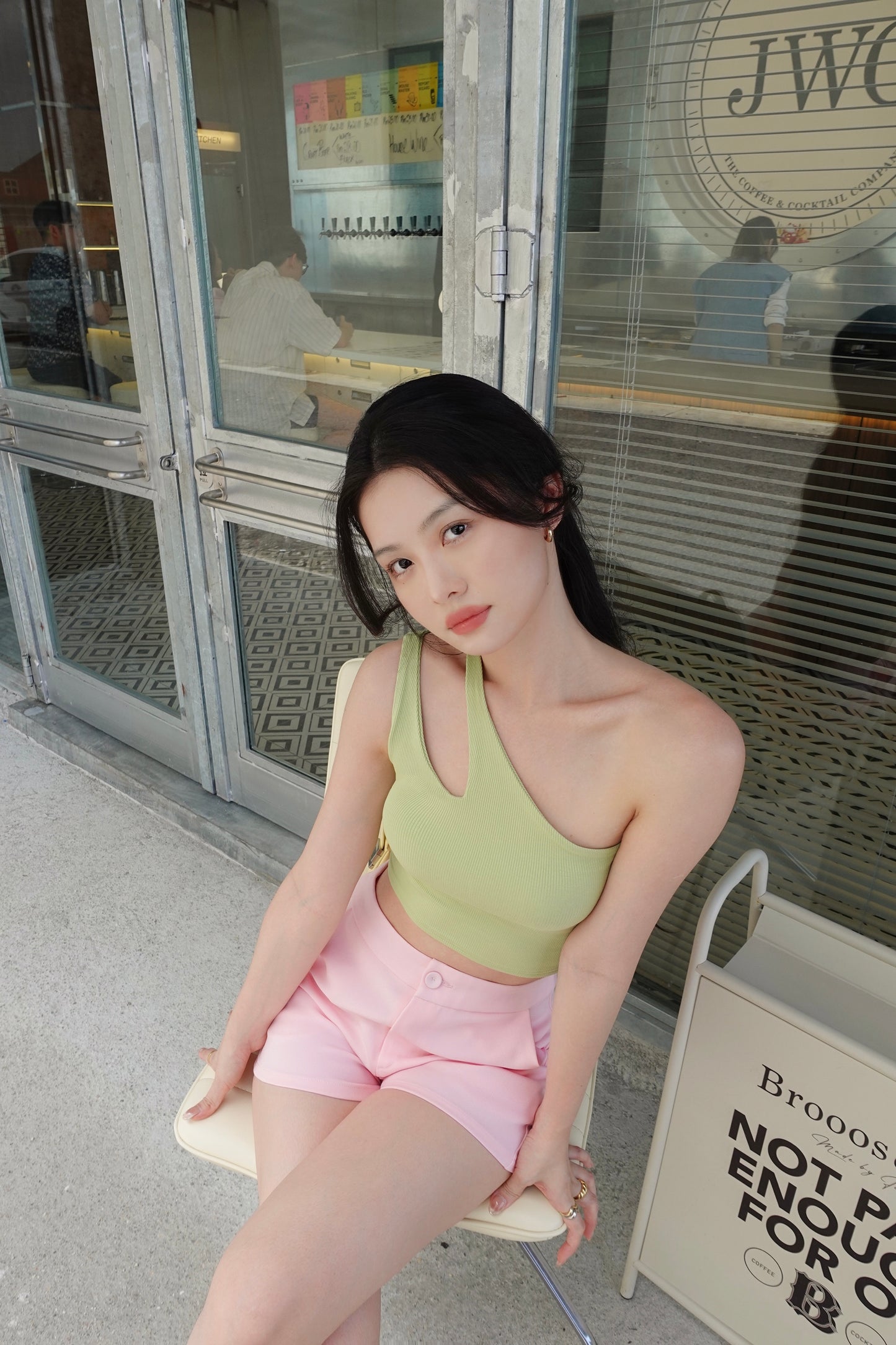 PINK HIGH-WAISTED PANTS
