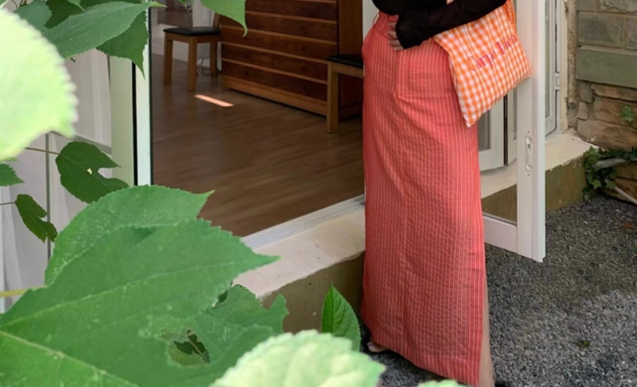 LINEN SLIT LONG SKIRT WITH BELT