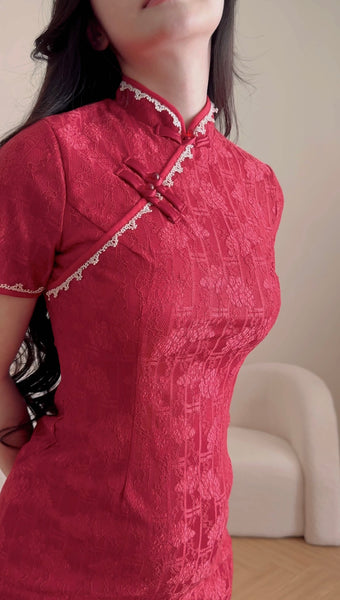 MERLOT ALLURE  LACE CHEONGSAM