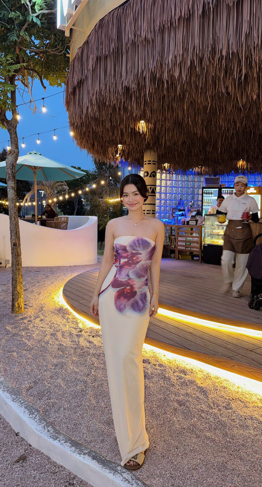 STRAPLESS HOLIDAY MAXI DRESS