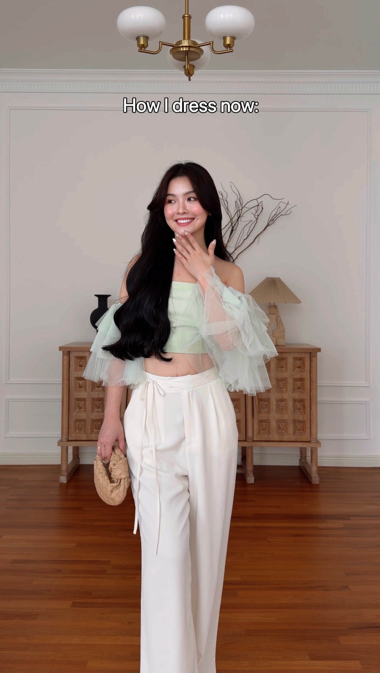 ELEGANT WHITE HIGH-WAISTED PANTS