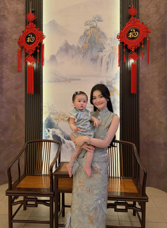 TWO-PIECE BLUE EMBROIDERED CHEONGSAM