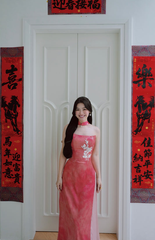 STRAPLESS RED SATIN PEARL EMBROIDERED LONG CHEONGSAM