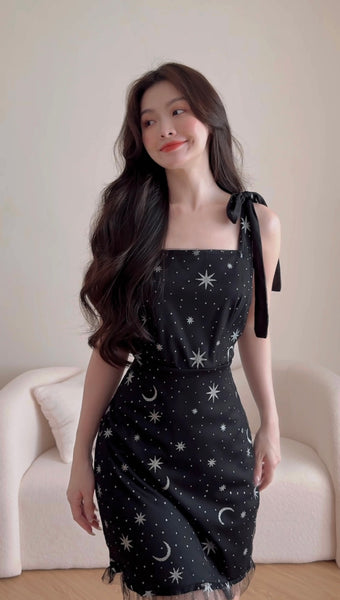 EIGHT AWN STAR CHIFFON DRESS