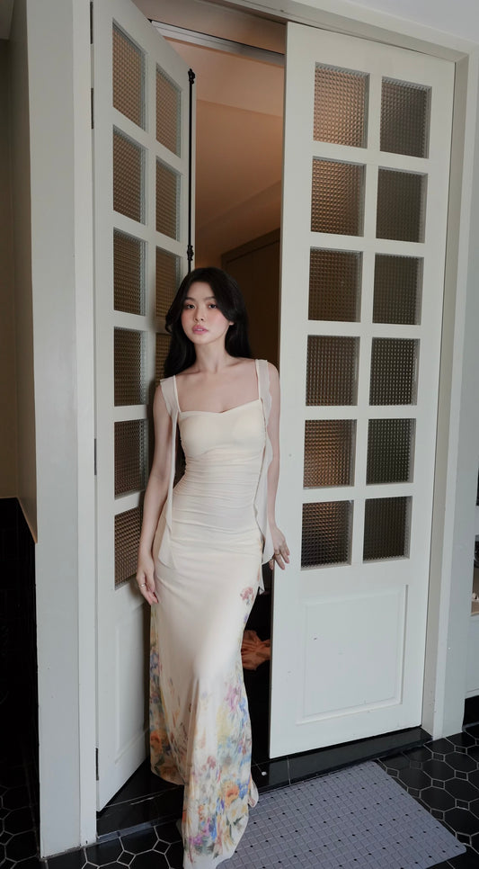 CREAM FLORAL HEMLINE MAXI DRESS