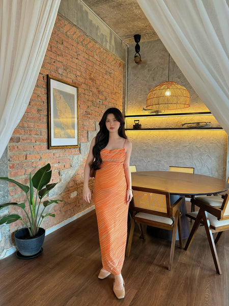 ORANGE BACKLESS LONG DRESS