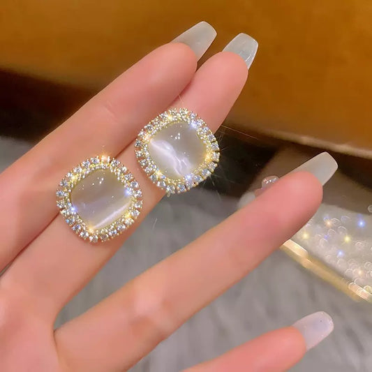 DIAMOND SQUARE EARRINGS