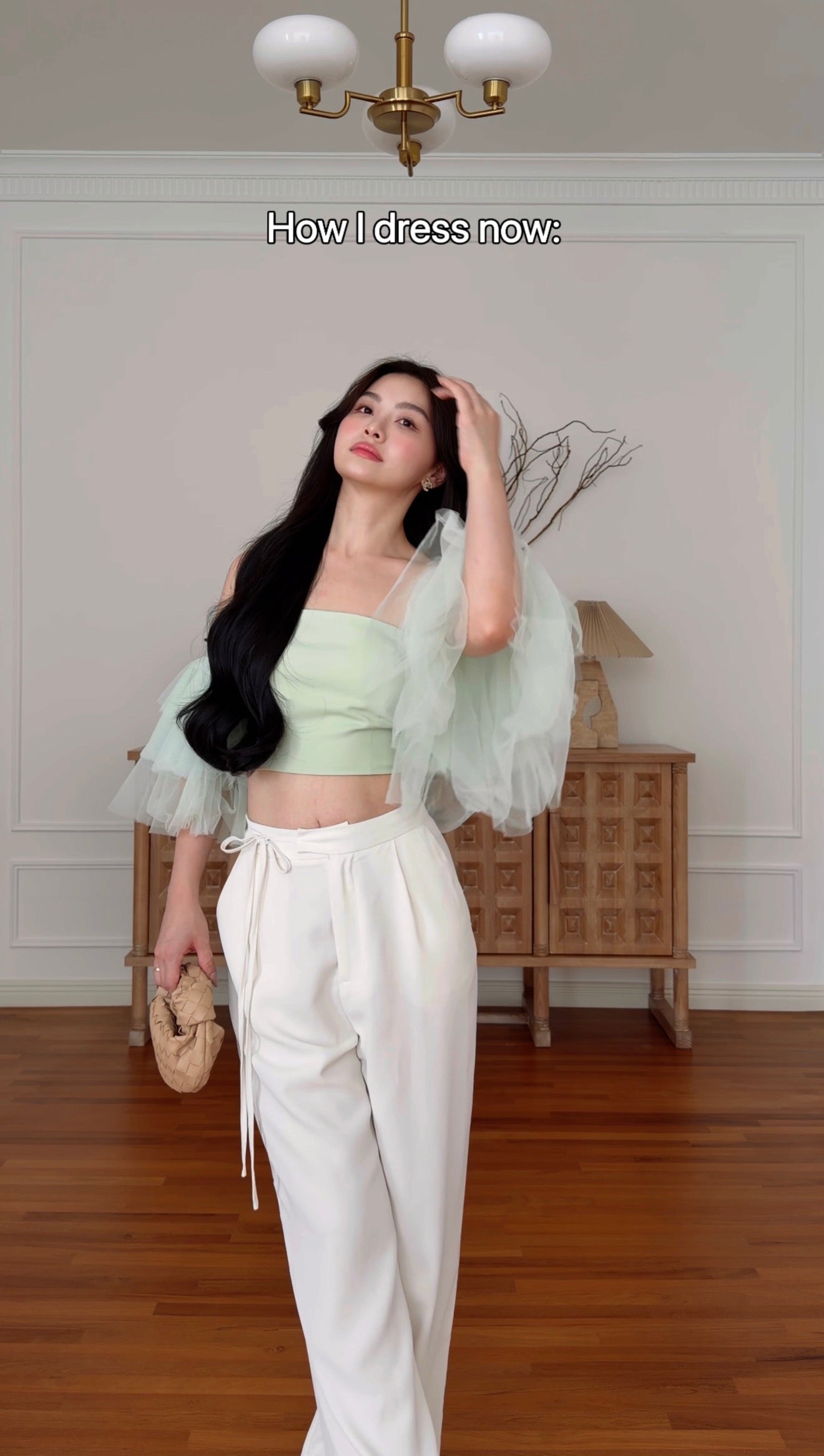 ELEGANT WHITE HIGH-WAISTED PANTS