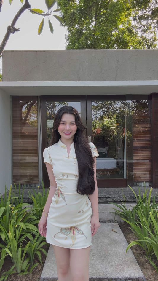 DREAMING BUTTERFLY IVORY SHORT CHEONGSAM 梦蝶庄周 SC1005