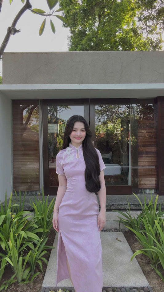 PURPLE AURA EMBROIDERED CHEONGSAM 紫气东来 SC1008