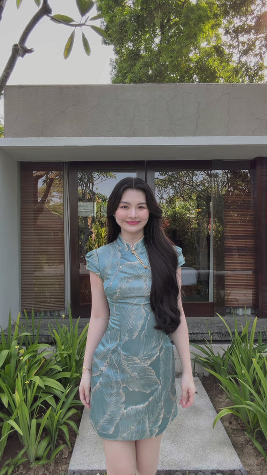 BOUNDLESS OCEAN BLUE SATIN EMBROIDERED SHORT CHEONGSAM 浩如烟海 SC1006