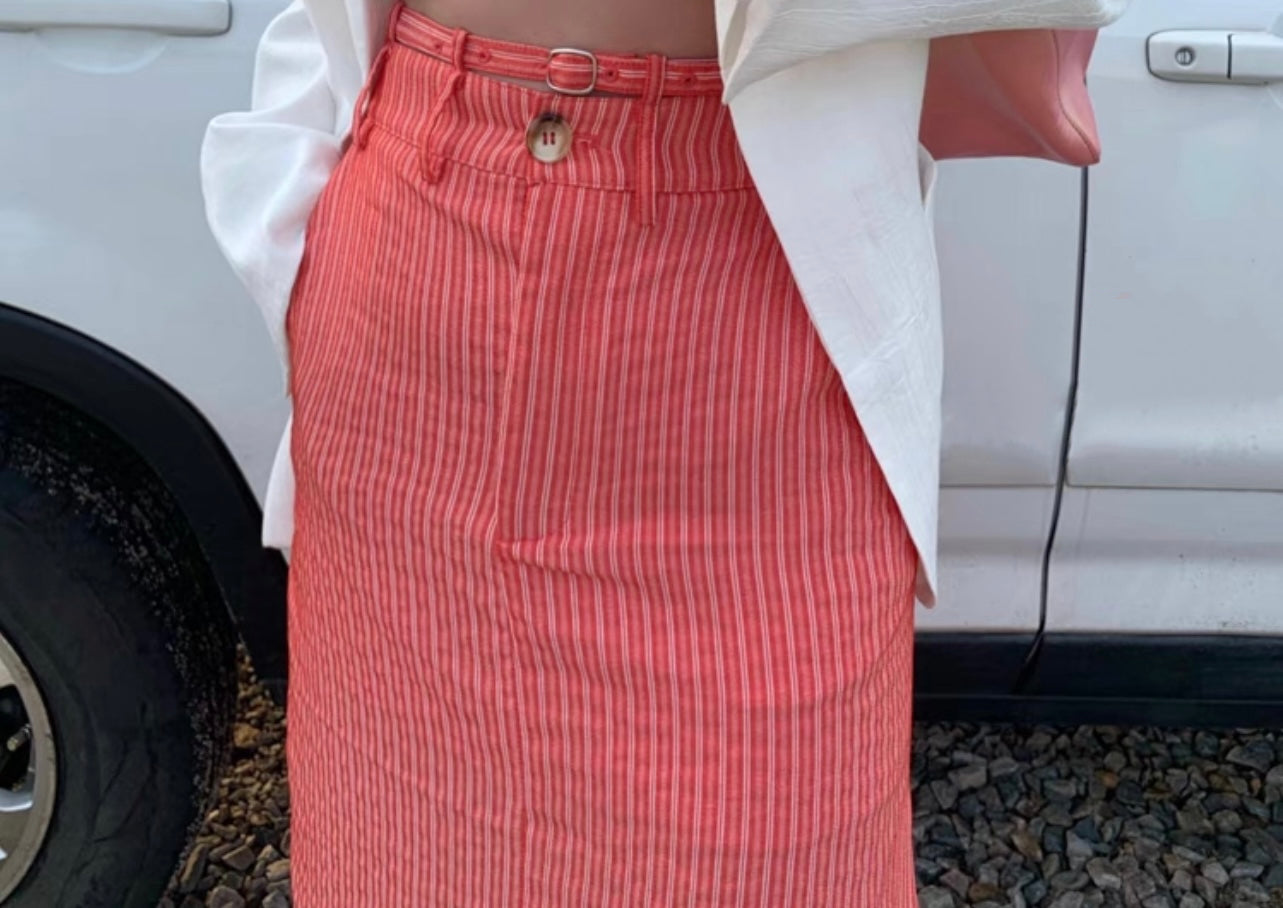 LINEN SLIT LONG SKIRT WITH BELT